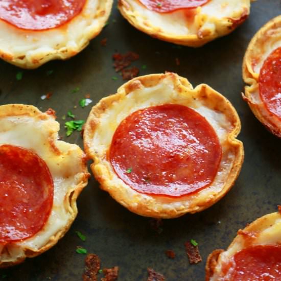 Mini, Crispy, Garlic Buttered Pizza