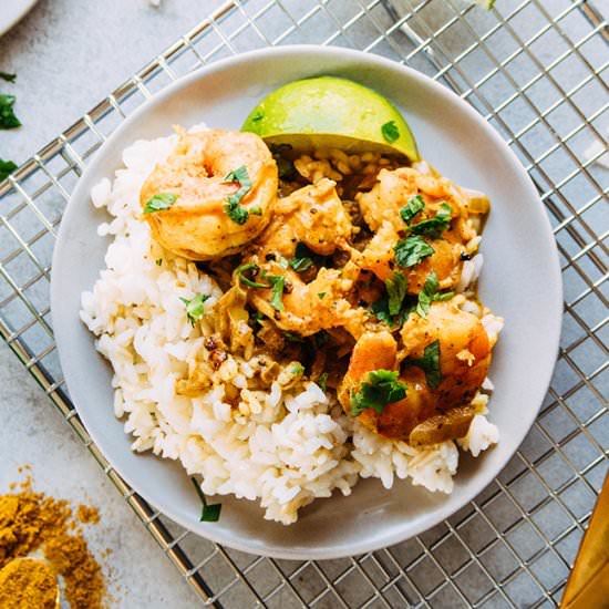 Easy 20 Minute Coconut Curry Shrimp