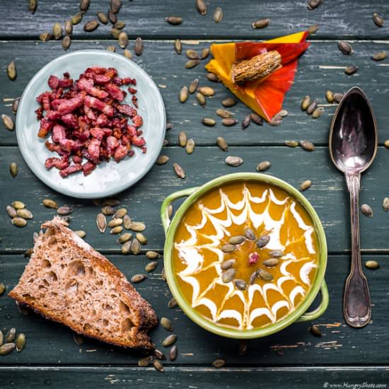 Autumn Pumpkin Soup with Lard