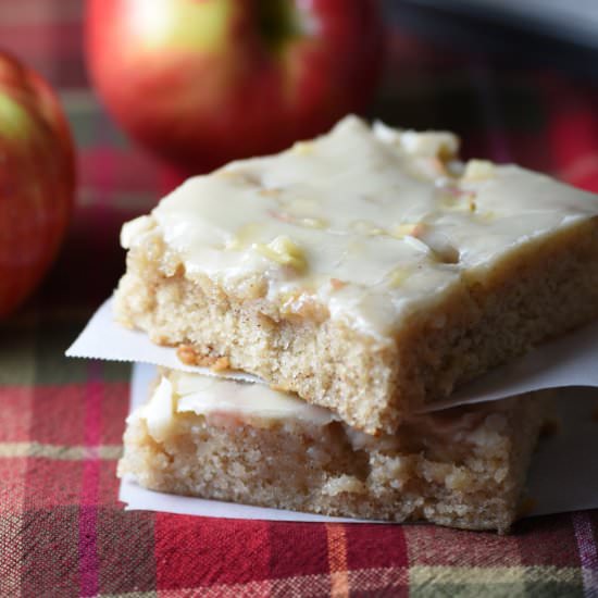 Caramel Apple Sheet Cake