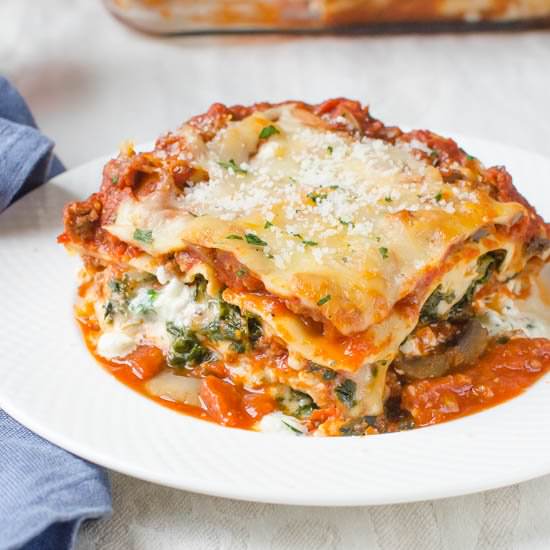 Spicy Sausage and Spinach Lasagna