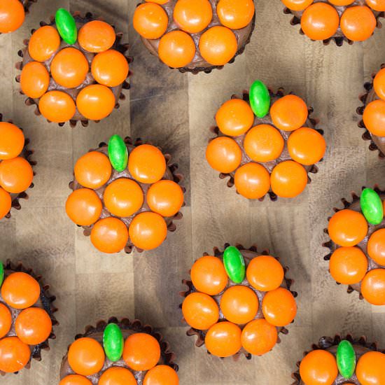 Pumpkin M&M Mini Cupcakes