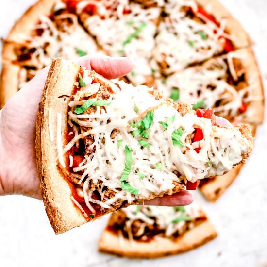 Vegan “Chicken” Fajita Pizza