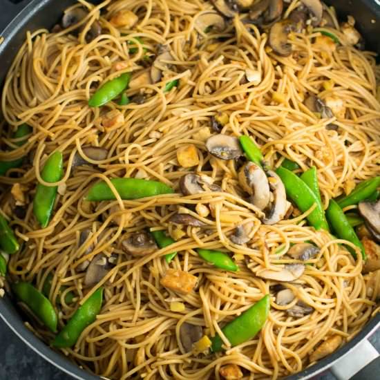 Easy Tofu Lo Mein