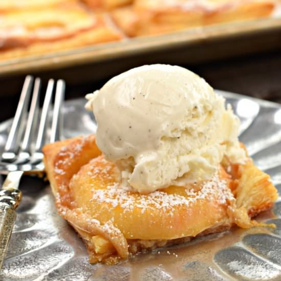 Apple Cream Cheese Tart
