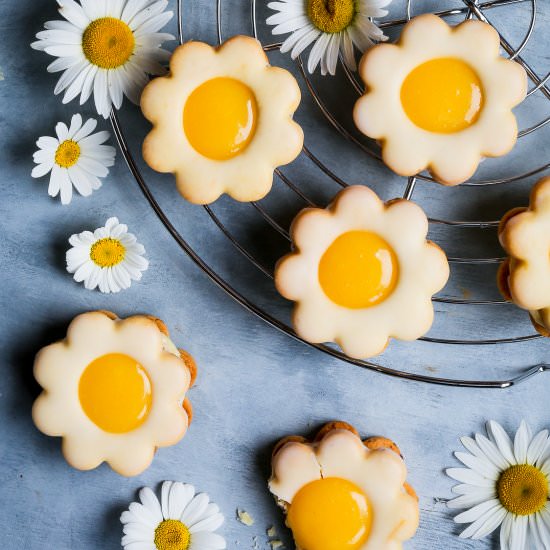 Daisy Lemon Curd Cookies