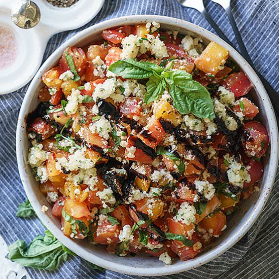 Heirloom Salad with Macadamia