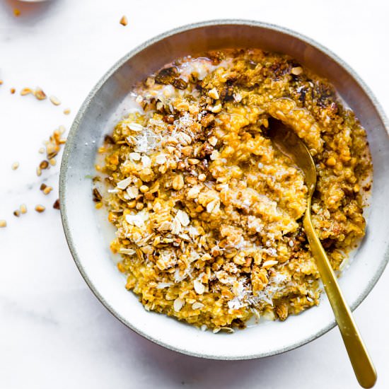 Creamy Pumpkin Quinoa Breakfast