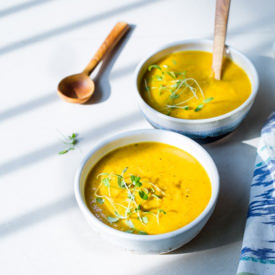 SPICY HARISSA & VEGETABLE SOUP