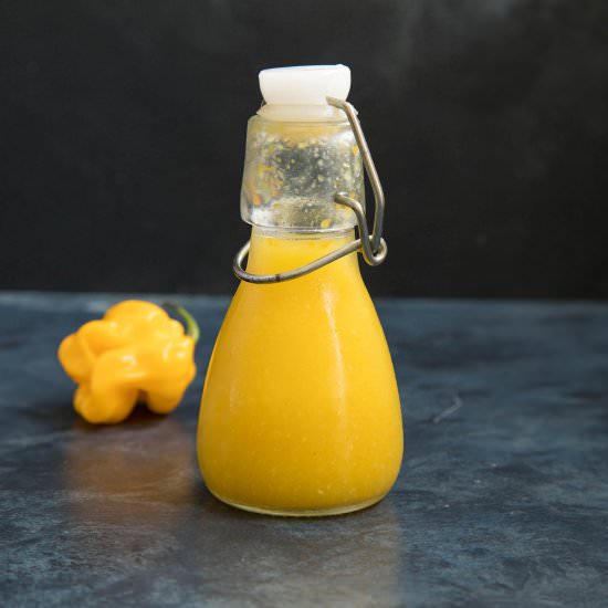 Sweet Garlic-Chili Hot Sauce