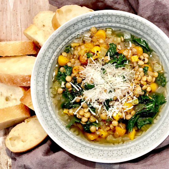 Slow Cooker Lentil and Kale Soup