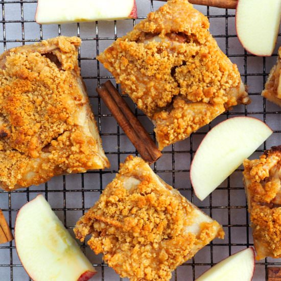 Apple Crumble Bars
