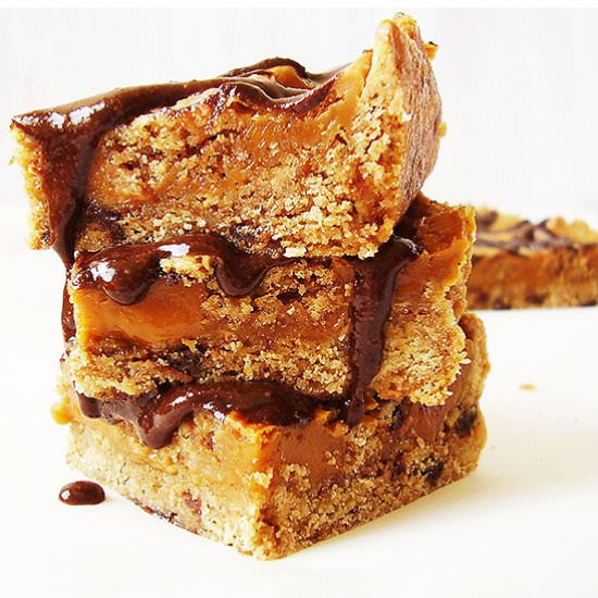 Dulce de Leche Chocolate Chip Cookie