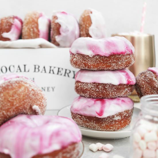 Vegan Strawberry Doughnuts