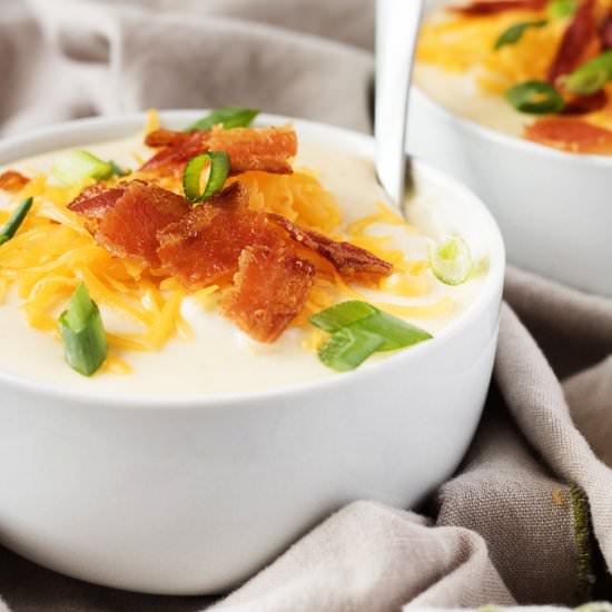 Creamy Loaded Baked Potato Soup