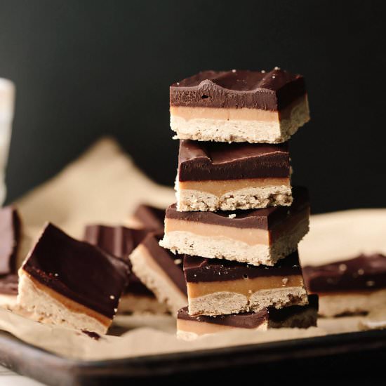 Vegan PB Chocolate Shortbread Bars