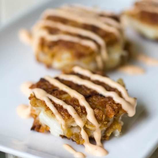 Crab Cakes with Red Pepper Aioli