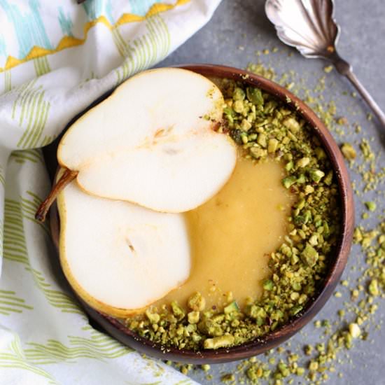 orange pear smoothie bowl