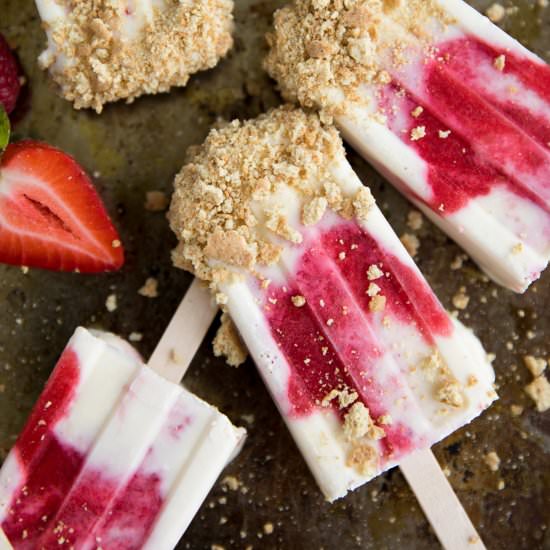 Berry Shortcake Cheesecake Popsicle