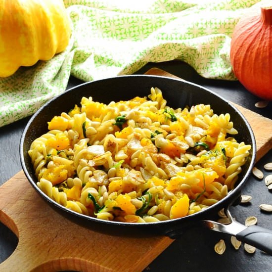 Pumpkin Garlic Pasta with Arugula