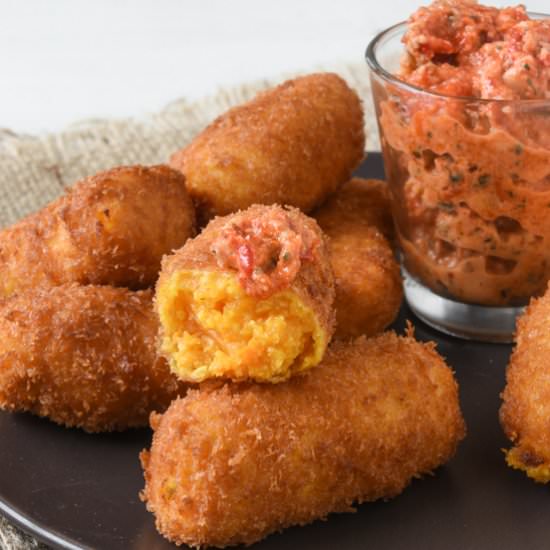 Pumpkin croquettes with pepper dip