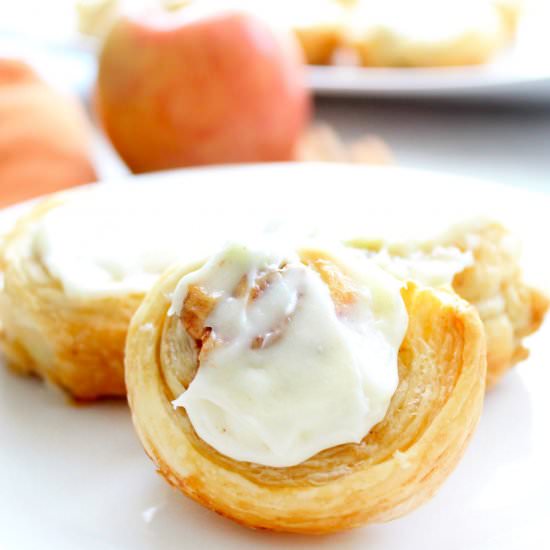 Apple Pie Cinnamon Rolls