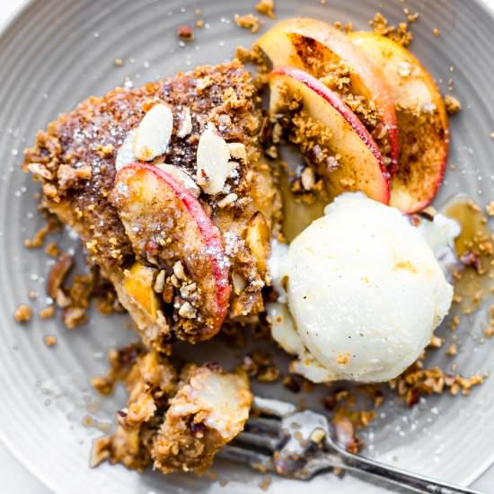 Paleo Spiced Pear Apple Pie