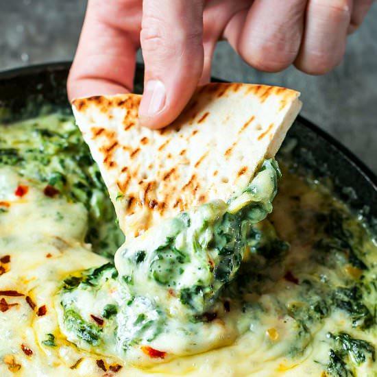 Cheesy Baked Shrimp and Spinach Dip