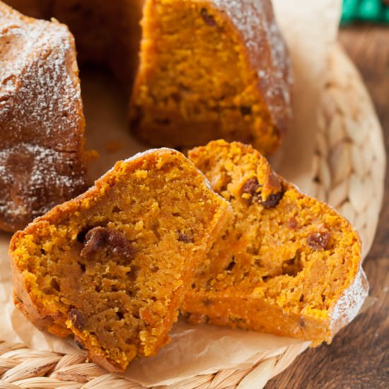 Vegan Pumpkin Bundt Cake