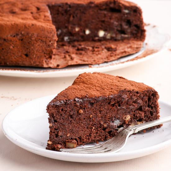 Healthy Flourless Chocolate Cake