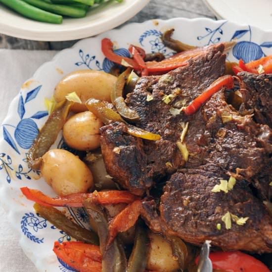 Slow Cooker Peppered Pot Roast