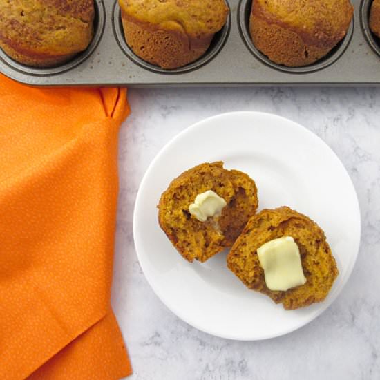 Pumpkin Muffins with Cinnamon Sugar