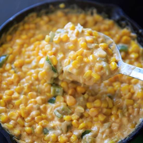 Creamy and Spicy Hot Corn Dip