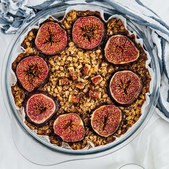 Healthy Baked Oatmeal with Figs