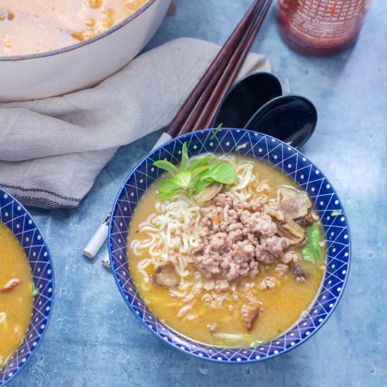 30 Minute Pork and Courgette Ramen