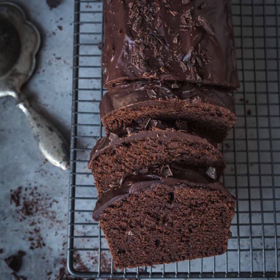 Basic vegan chocolate cake