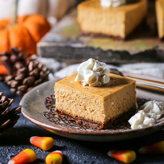 Pumpkin Cheesecake Bars