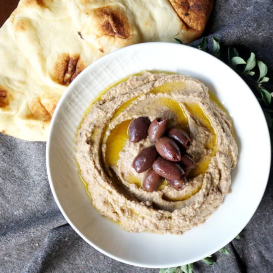 kalamata olive hummus