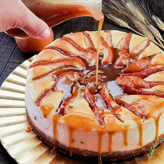 Cinnamon Cheesecake with Pears