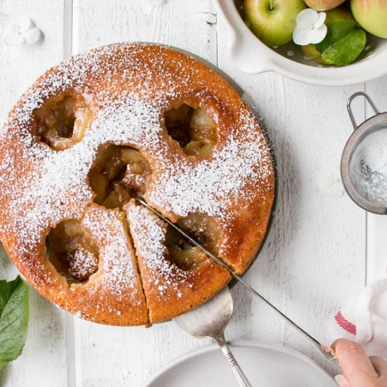 Bird’s Nest Apple Caramel Cake