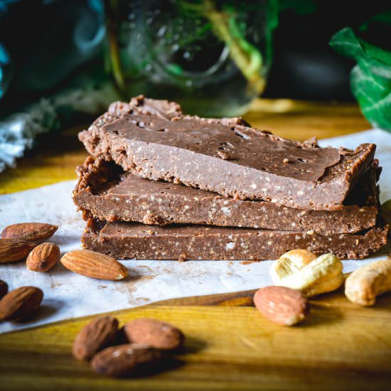 Chocolate, Nut and Collagen Bars