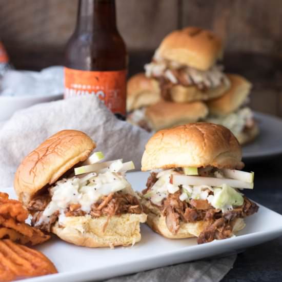 Crock Pot Pulled Pork Sliders