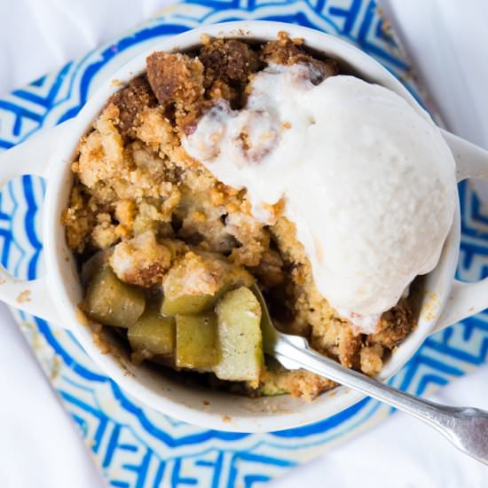 Keto Mock Apple Crumble