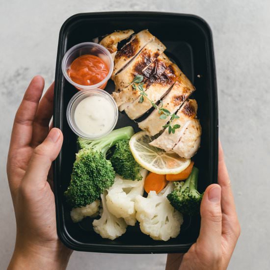 Slow Cooker Lemon Garlic Chicken