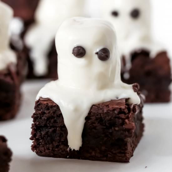 Spooky Ghost Marshmallow Brownies