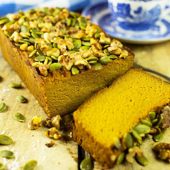 Spiced Paleo Pumpkin Bread
