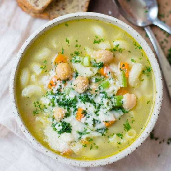 Vegetarian Chickpea Pasta Soup