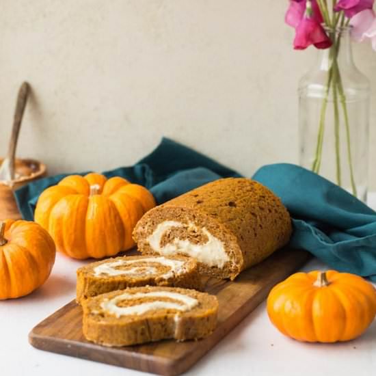 Paleo Pumpkin Roll