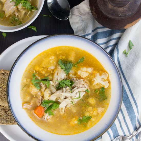 Chicken and Cauliflower Soup