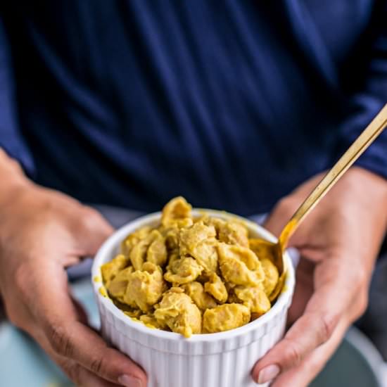Creamy Vegan Mac and Cheese (GF)